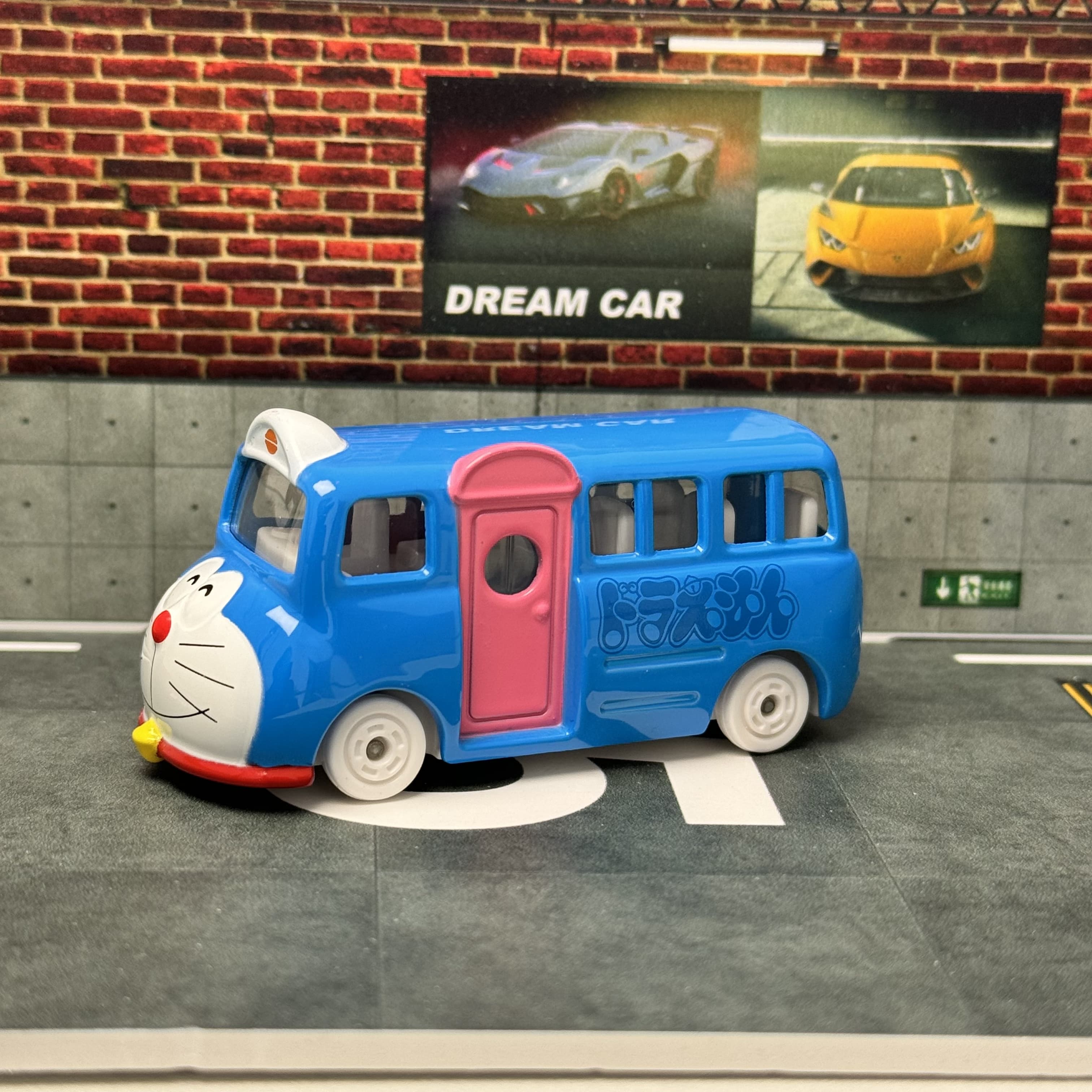 TOMY TOMICA Dream  Alloy Car N - Vintage Collectible Toys ulasan dan harga