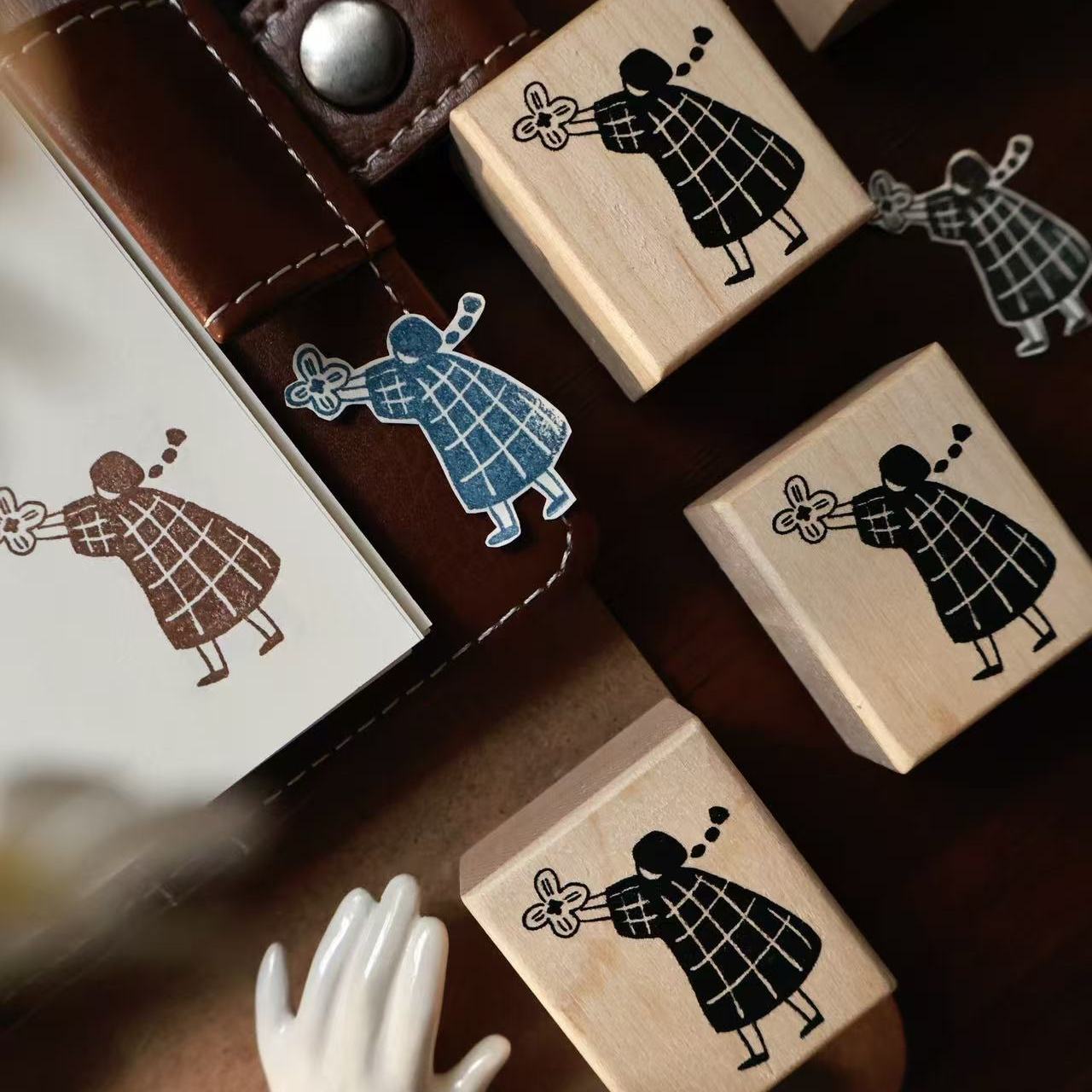 YiEr Studio Vintage Lovely Cak - Vintage Collectible Stamps ulasan dan harga