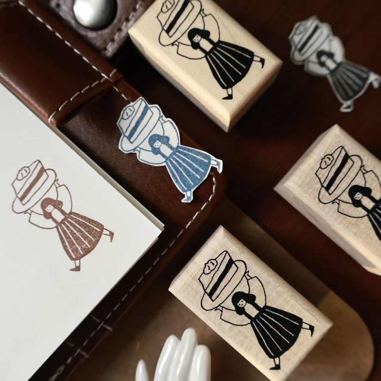YiEr Studio Vintage Lovely Cak - Vintage Collectible Stamps ulasan dan harga